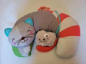 Coussin d'activité pour caler bébé