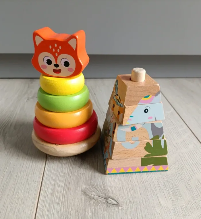 Jeux en bois à empiler