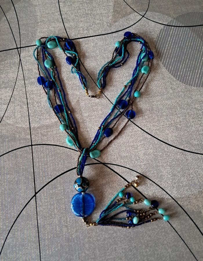 Collier long NEUF avec perles bleues vertes et dorées - photo numéro 4