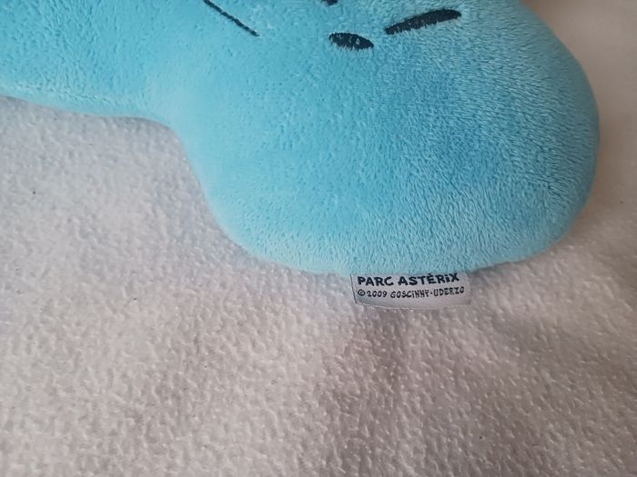 Coussin  os  peluche adterix - photo numéro 2