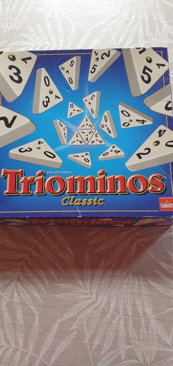 Triominos