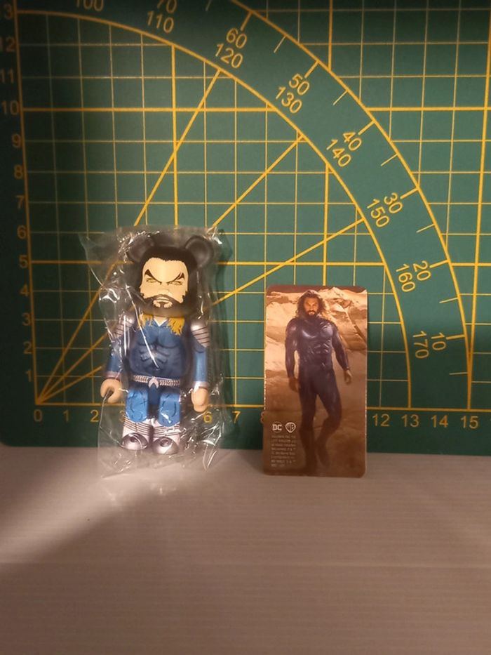 Bearbrick aquaman