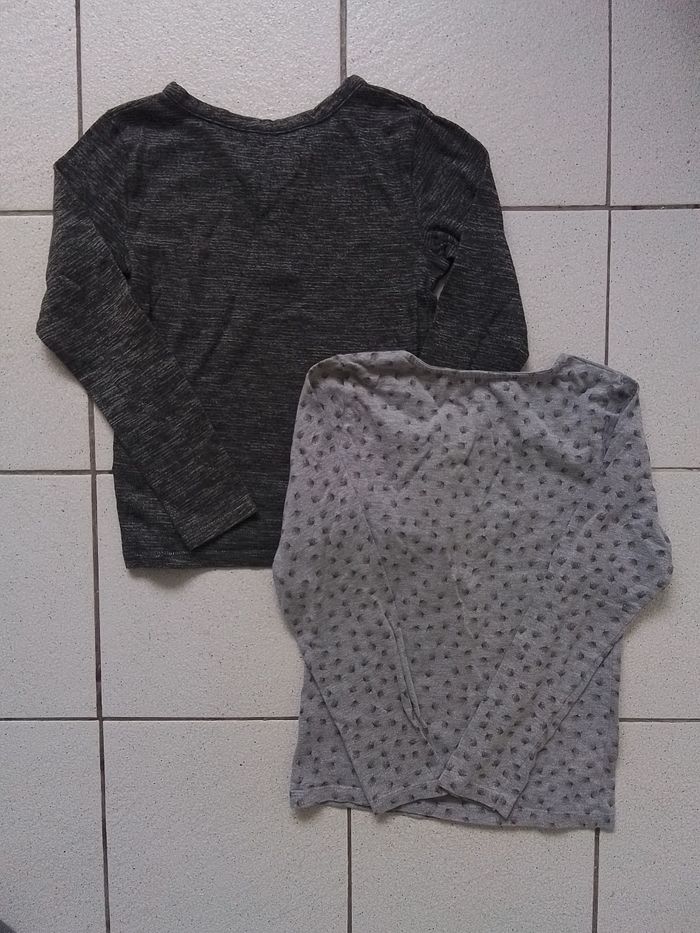 Lot de 2 tee-shirts manches longues fille. 10ans - photo numéro 4