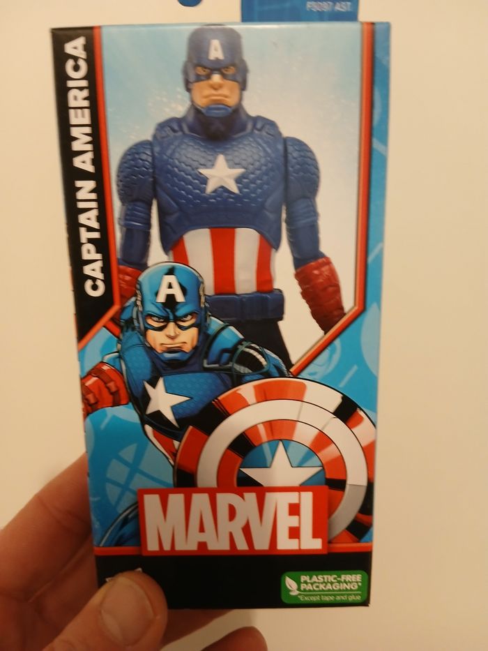 Figurine marvel captain america