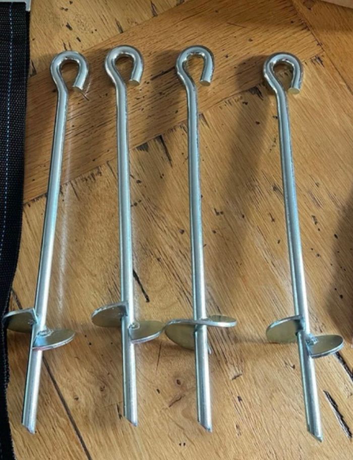 Kit d'ancrage pour trampoline neuf - photo numéro 3