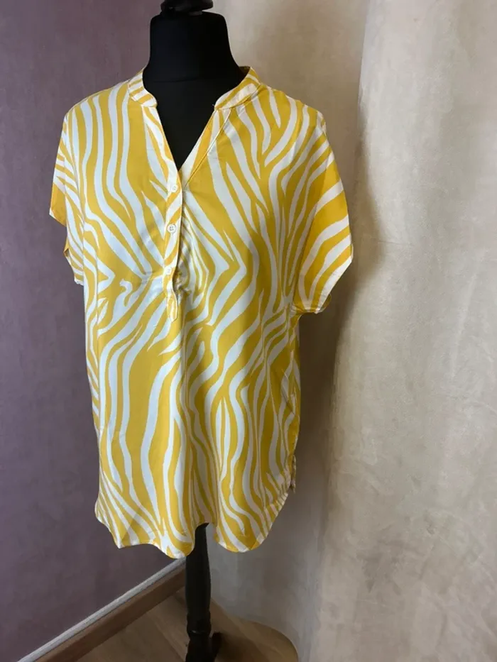 top femme chemise femme blouse femme neuf jaune et blanc taille 42 taille 44 - photo numéro 2