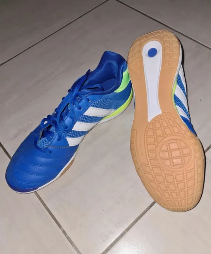 Baskets Adidas pointure 41 1/2 - photo numéro 3