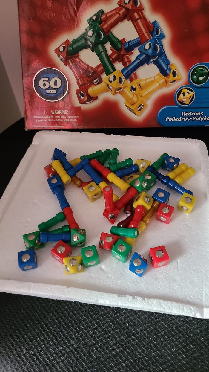 Jeu de construction magnetix 60 pièces Magnetix Special parts manque 1 ^pièce - photo numéro 2