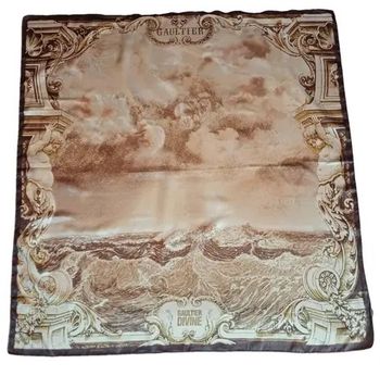 Jean Paul Gaultier Divine Neuf sous blister Foulard avec anneau