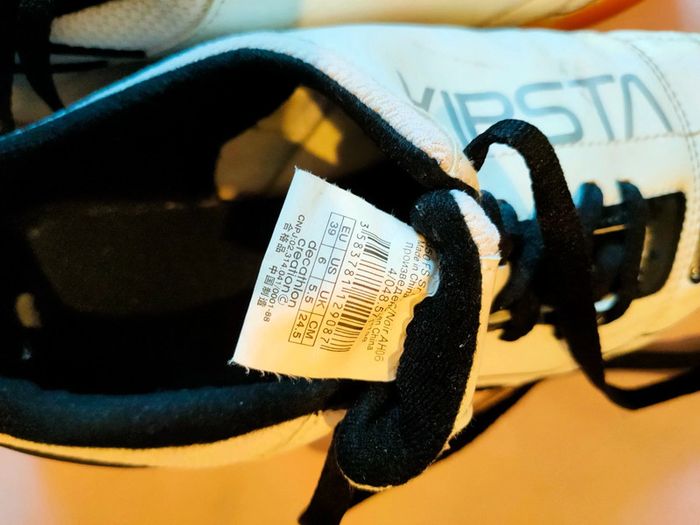 Chaussures de salle Decathlon kipsta unisexe 39 - photo numéro 2