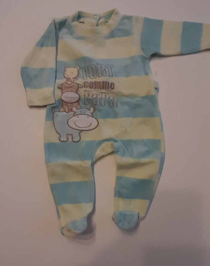 Pyjama - photo numéro 5