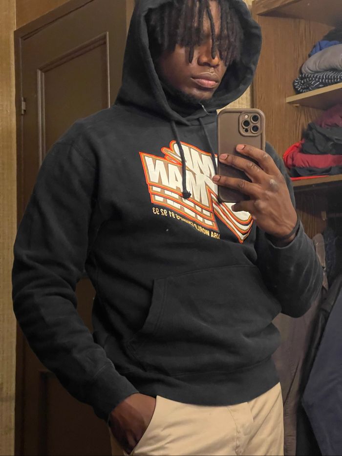Pull Nike taille M - photo numéro 4