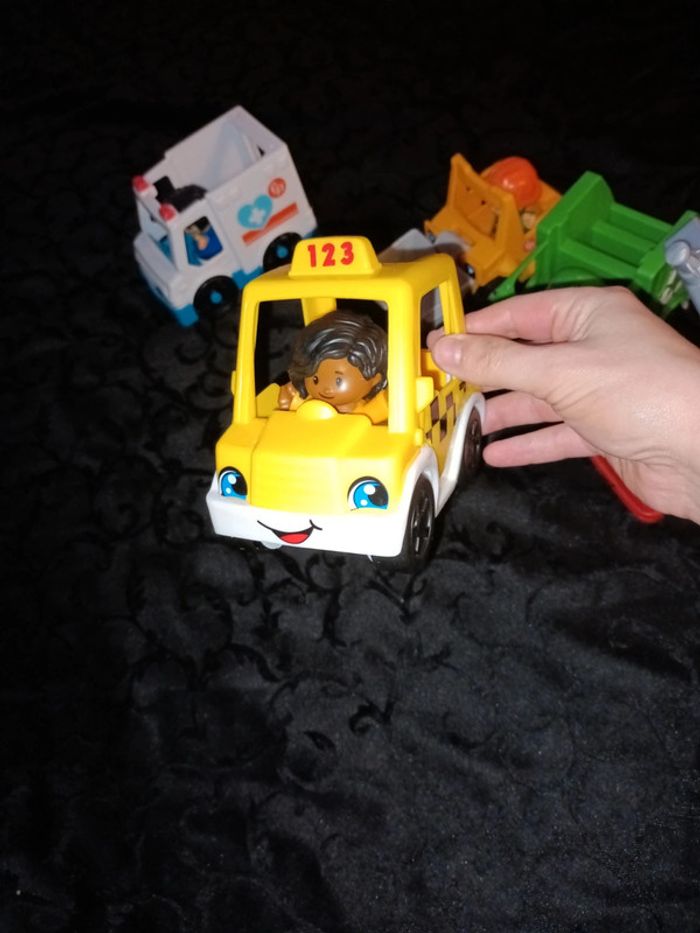 Figurines little people fisher price assistants de la ville - photo numéro 6