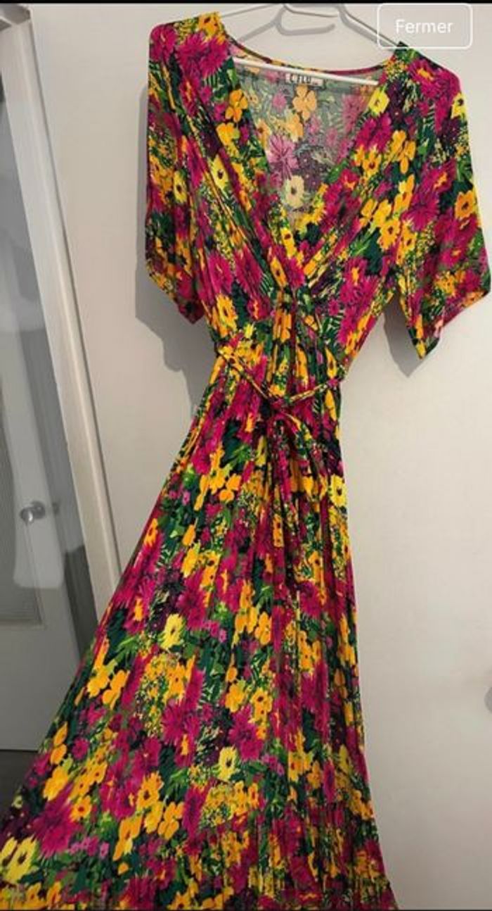 Jolie robe