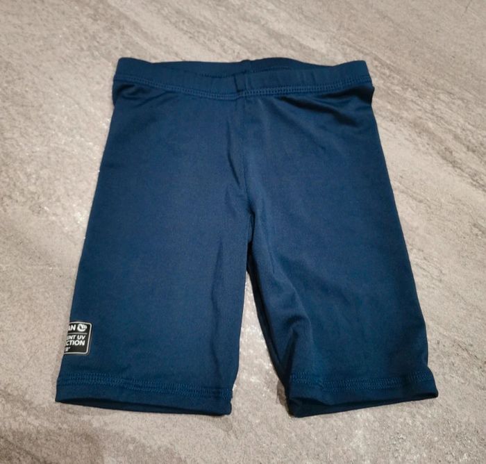 Short de bain bébé garçon 2 ans comme NEUF Decathlon
