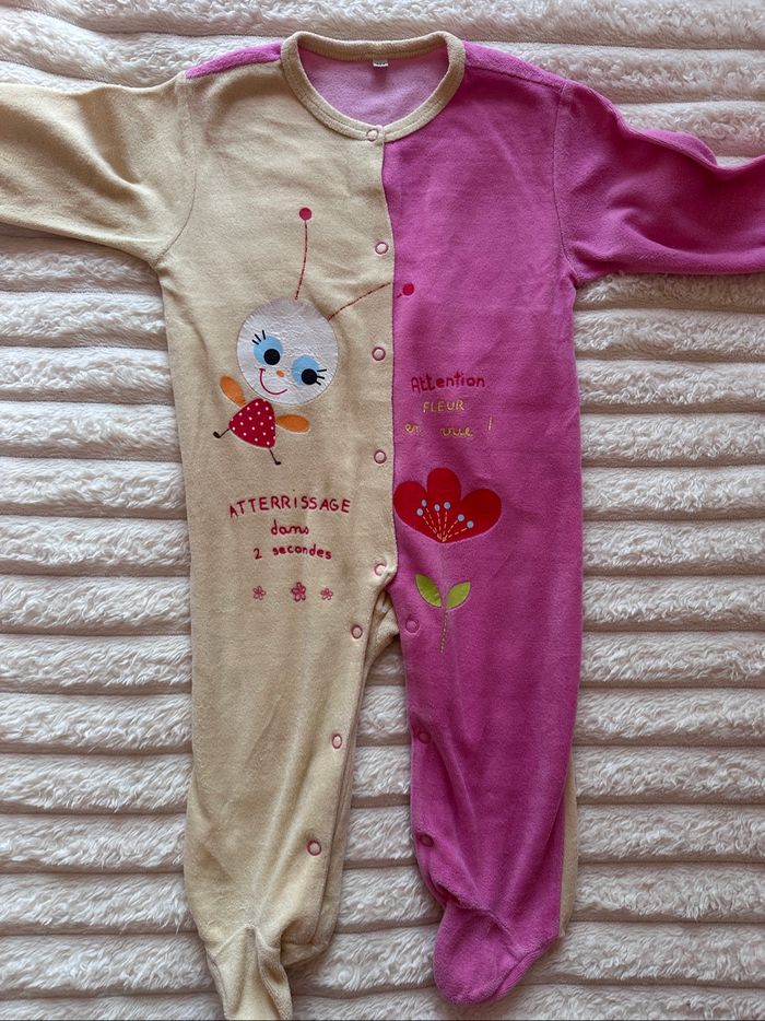 Lot 4 pyjamas 9 mois - photo numéro 4