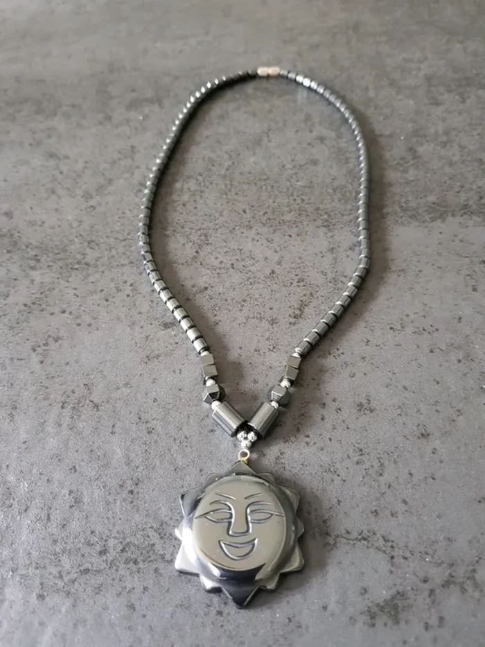 Collier soleil - photo numéro 4