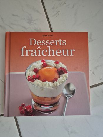 Livre "Desserts Fraîcheur ",