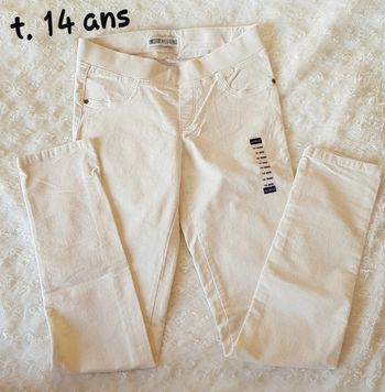 Pantalon tregging neuf fille Okaïdi crème brillant
