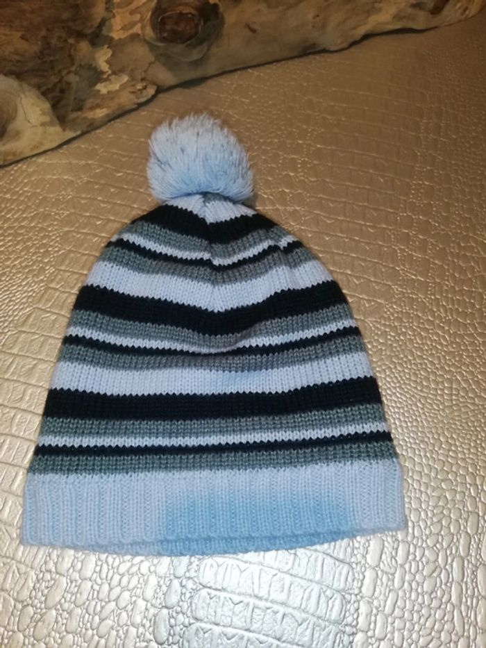 Bonnet - photo numéro 2
