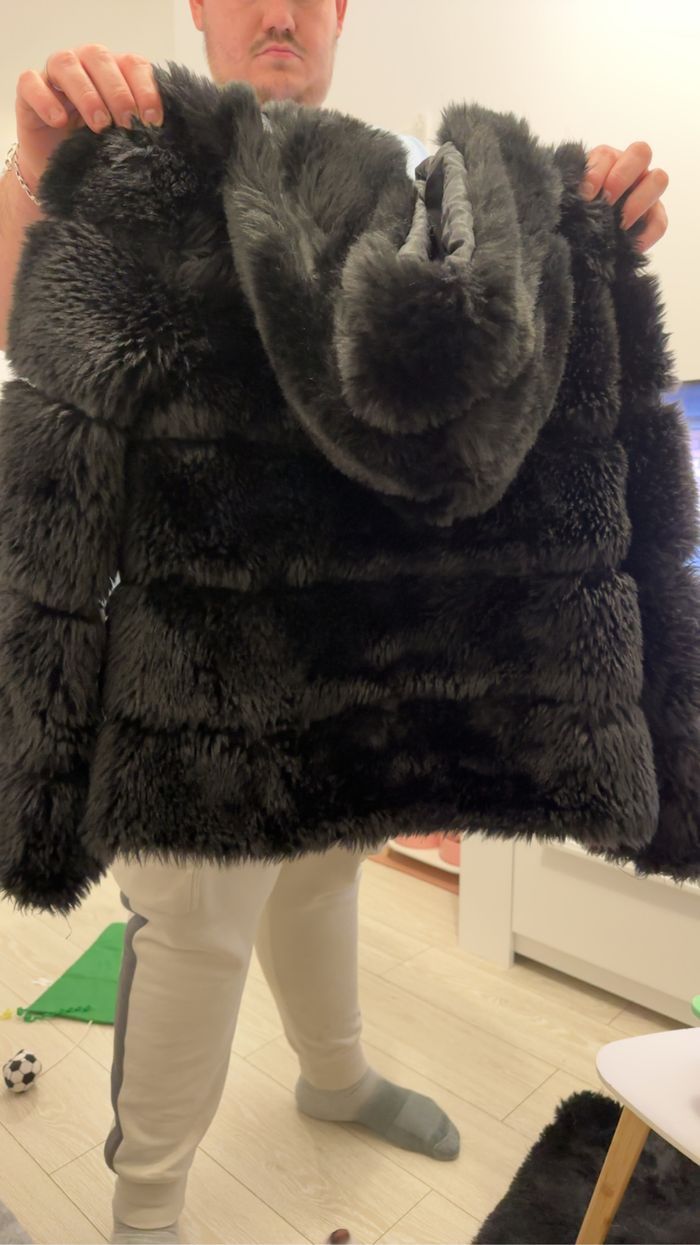 Manteau fausse fourrure - photo numéro 2