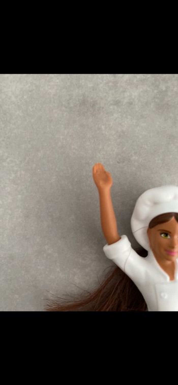 Figurine cuisinière - photo numéro 4