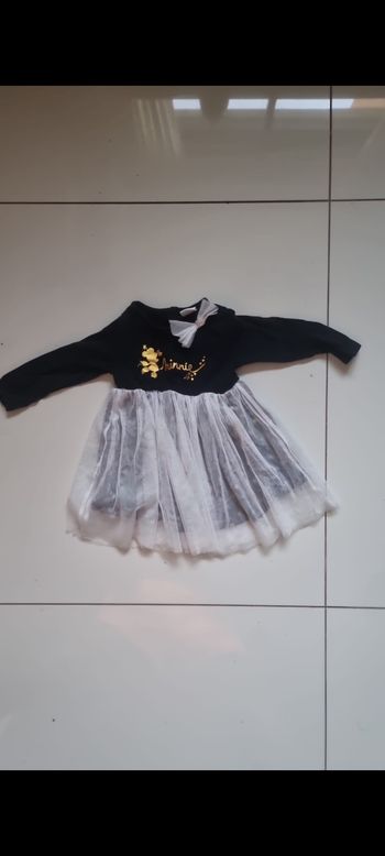Robe disney baby taille 9 mois