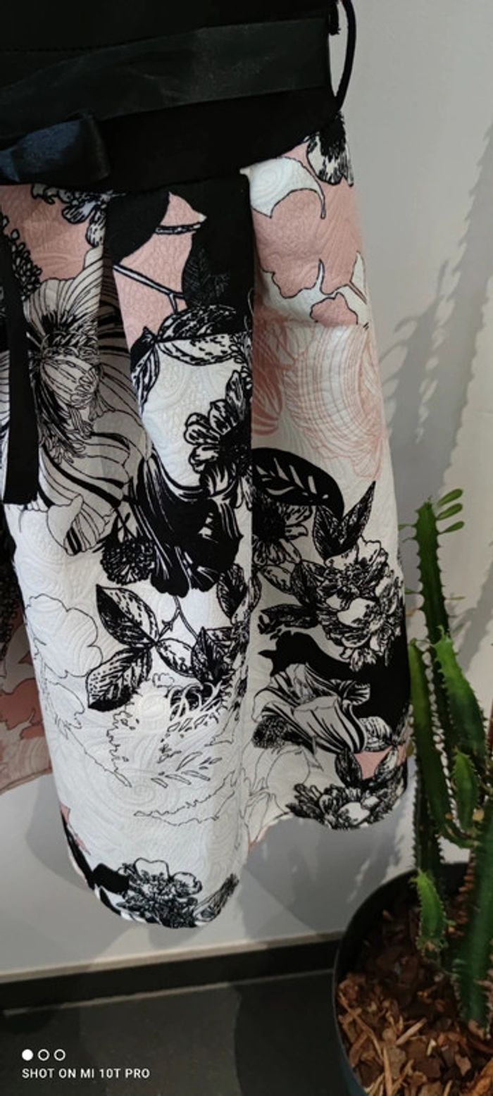 Jolie robe fleurie 🎀 - photo numéro 3