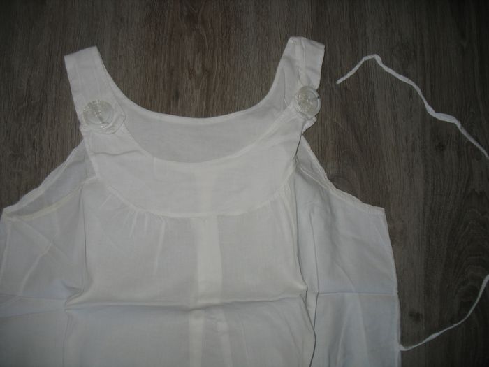 CHEMISIER A BRETELLES BLANC - TAILLE 40 - n°02 - photo numéro 3