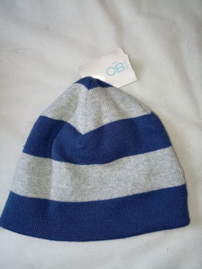 Bonnet - photo numéro 2