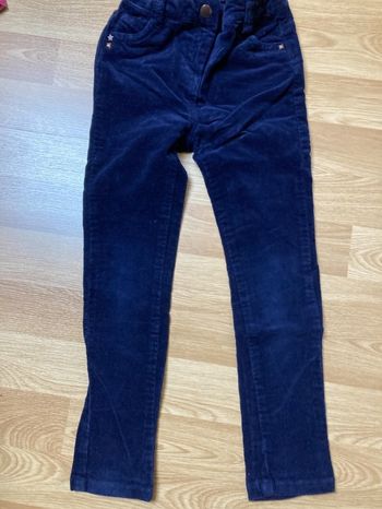 Pantalon velours bleu marine 5 ans