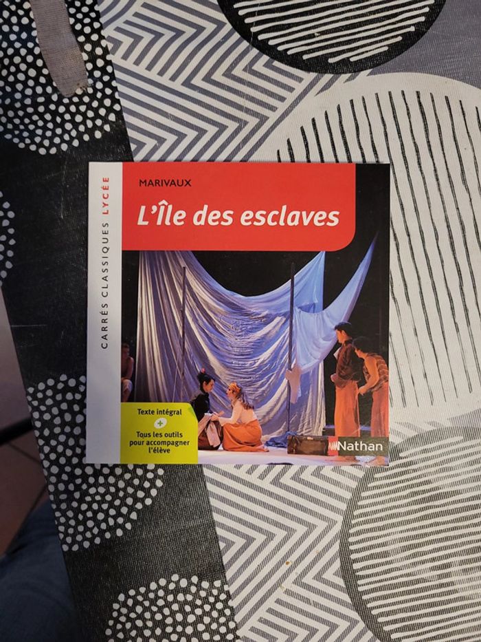 Livre "L'île des esclaves" de Marivaux