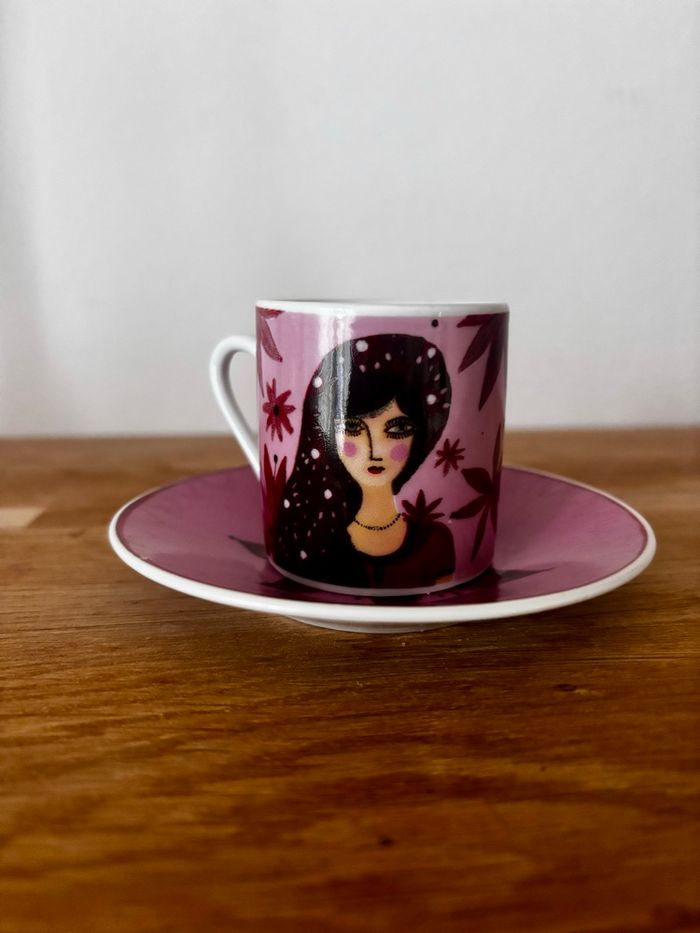 Ensemble de 4 tasses et soucoupes Fragonard visages  du monde - photo numéro 8