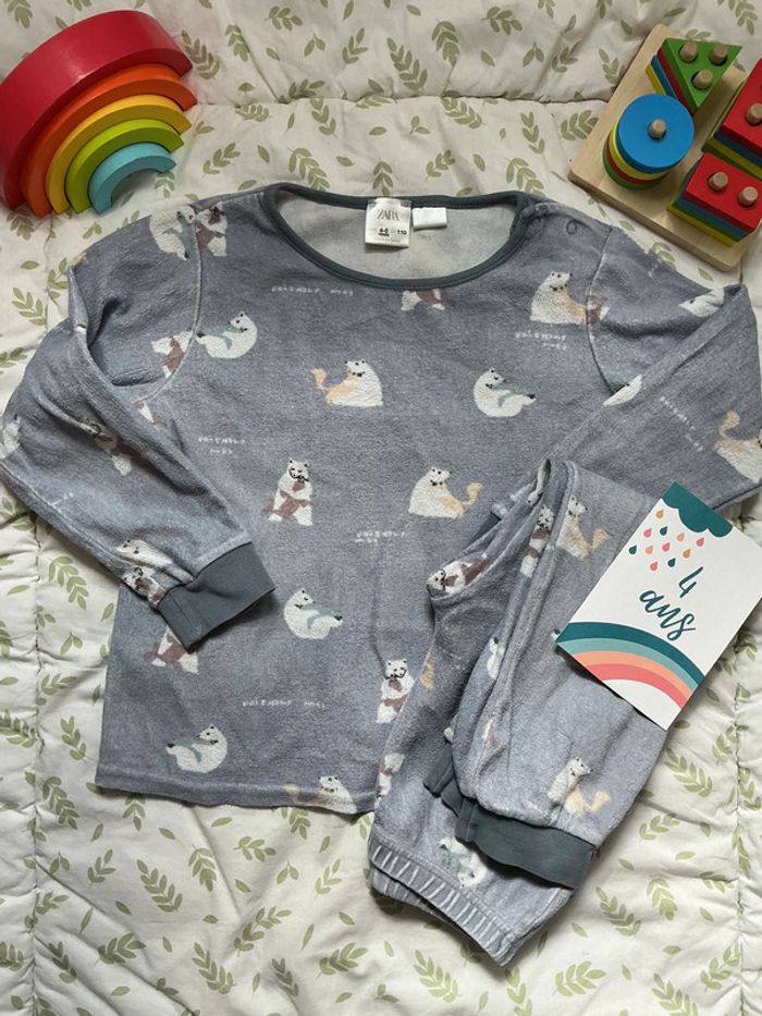 pyjama 2 pièces en velours bleu motifs ours 4/5 ans zara - photo numéro 2