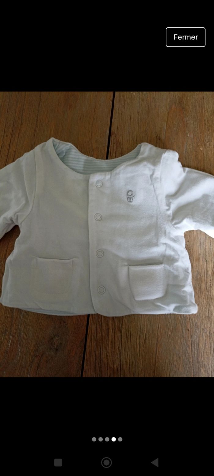 Lot de 2 gilets 1 mois - photo numéro 4