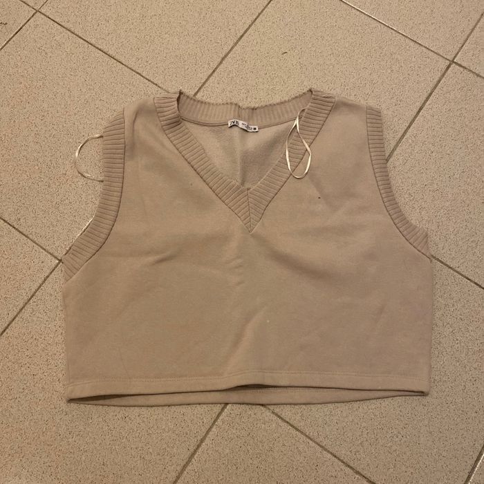 Haut Zara