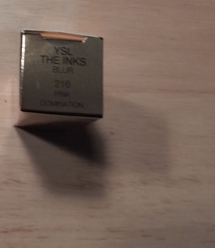 Rouge à lèvres Yves Saint Laurent - photo numéro 6