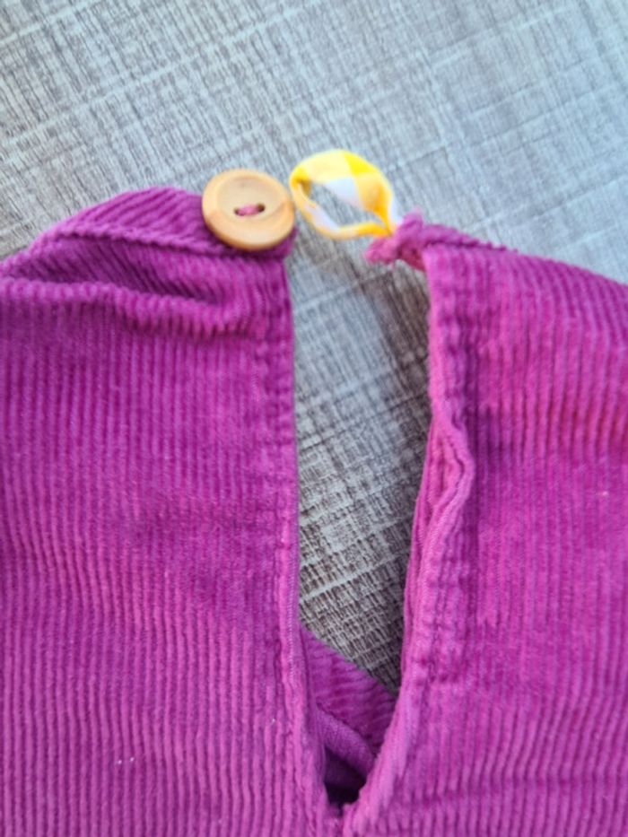 Robe velours jeune créatrice londonienne 6 mois - photo numéro 3