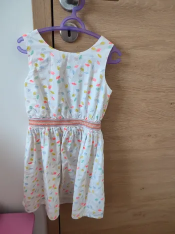 Belle robe dos nu  Kiabi 4 ans
