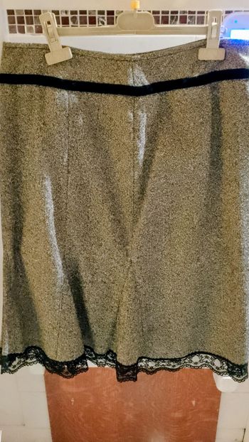 jupe en tweed et dentelles