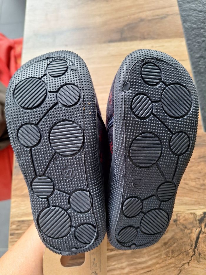 Chaussons  27 - photo numéro 5