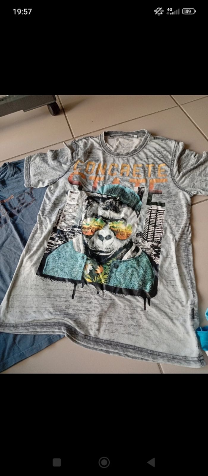 Lot de 2 tee shirt 14 ans - photo numéro 2