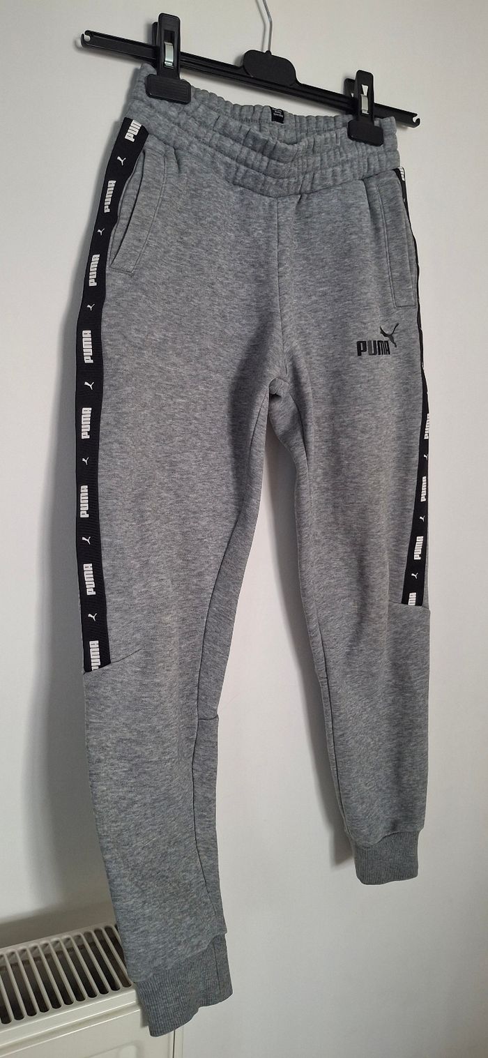 Jogger Puma - Gris avec Bandes "Puma" (Taille 9-10 ans / 140) - photo numéro 2