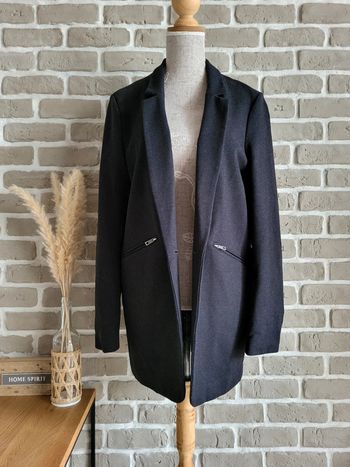 Belle veste épaisse Camaïeu noire - chic et intemporelle