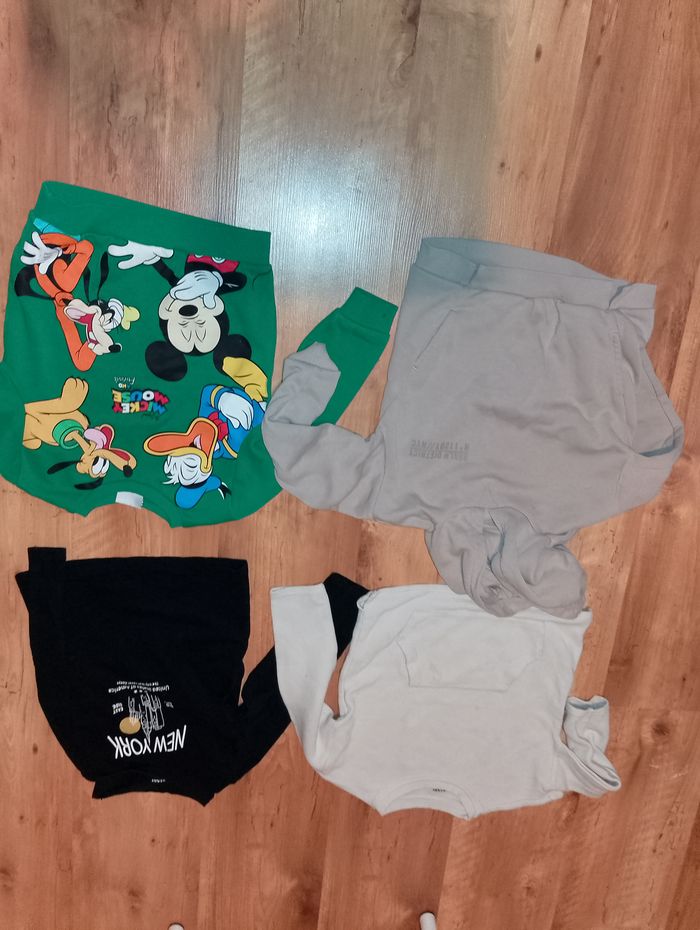 lot de 6 vetement enfants 5ans - photo numéro 2