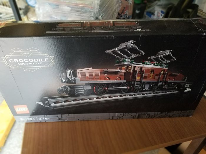 Lego crocodile 10277