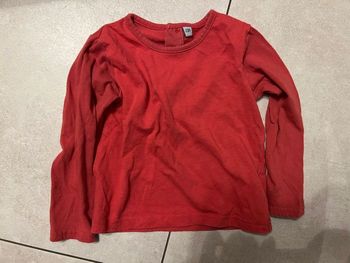 T shirt à manches longues rouge