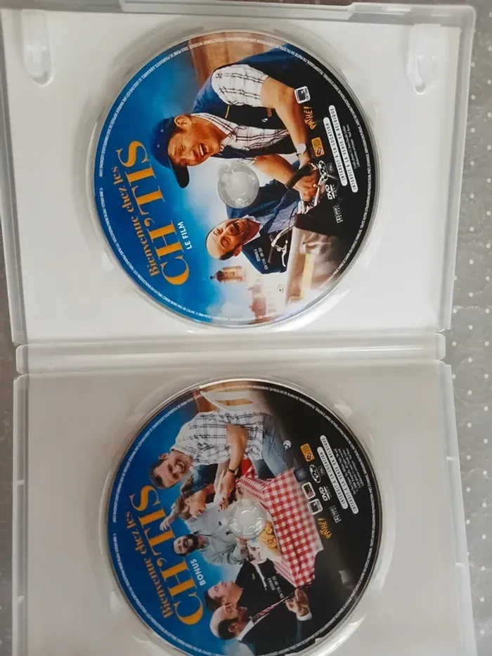 Bienvenue chez les Ch'tis 2 DVDs - photo numéro 4
