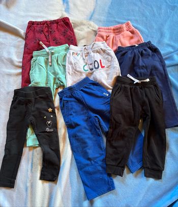 8 Pantalons 3 ans
