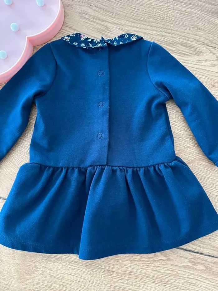 Robe bleue marine - photo numéro 6